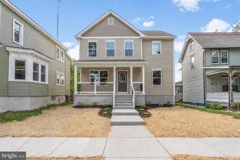 223 Liverpool Ave, Egg Harbor City, NJ 08215
