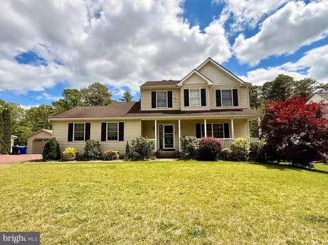 294 Lakeview Dr, Hammonton, NJ 08037