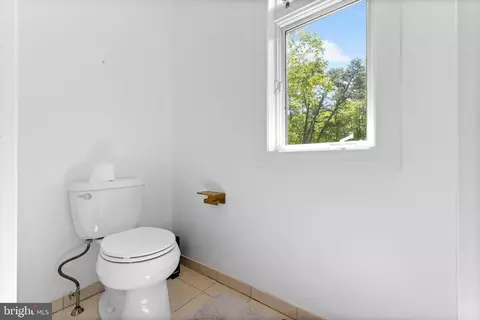 Bath - 612 Pineview Dr, Galloway, NJ 08205 photo 7 of 7