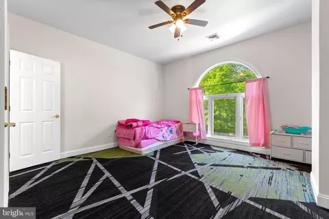 Bedroom - 612 Pineview Dr, Galloway, NJ 08205 photo 4 of 4