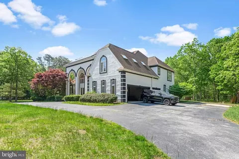 Exterior - 612 Pineview Dr, Galloway, NJ 08205 photo 5 of 5