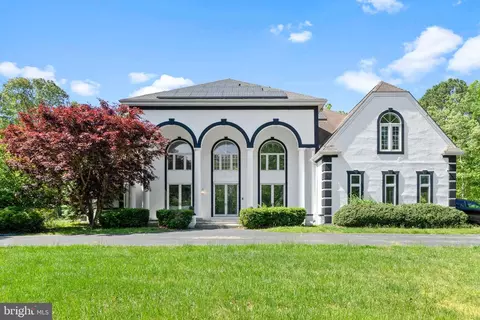 Exterior - 612 Pineview Dr, Galloway, NJ 08205 photo 2 of 5