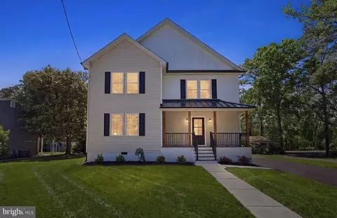 83 Lakeshore Dr, Hammonton, NJ 08037