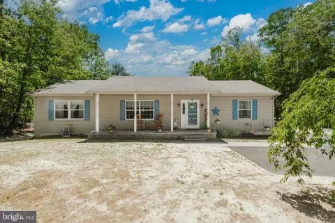 5435 Pleasant Mills Rd, Egg Harbor City, NJ 08215