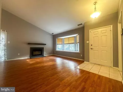 Living - 801 Eagle Point Pl, Galloway, NJ 08205 photo 1 of 4