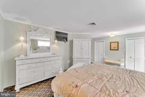Bedroom - 235 Pine Rd, Hammonton, NJ 08037 photo 2 of 8