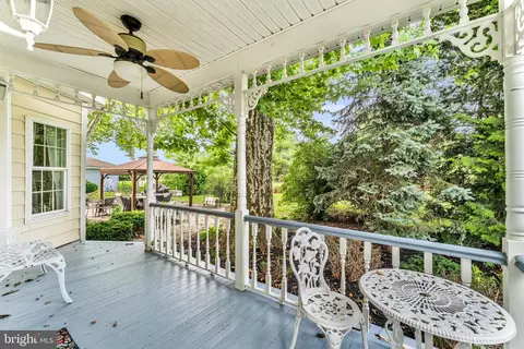 Exterior - 235 Pine Rd, Hammonton, NJ 08037 photo 5 of 18