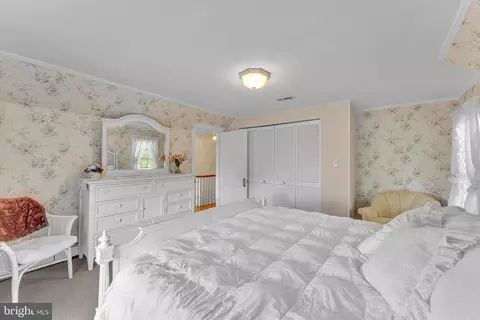 Bedroom - 235 Pine Rd, Hammonton, NJ 08037 photo 5 of 8