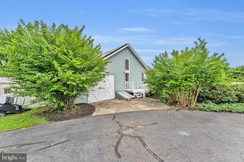 Exterior - 235 Pine Rd, Hammonton, NJ 08037 photo 14 of 18