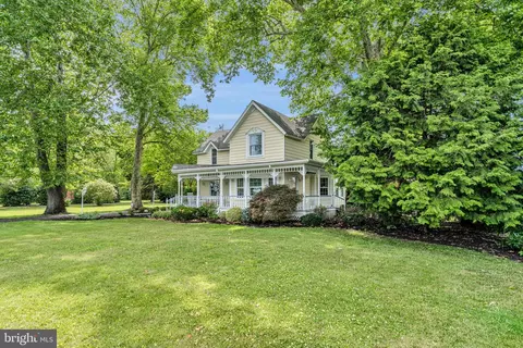 Exterior - 235 Pine Rd, Hammonton, NJ 08037 photo 8 of 18