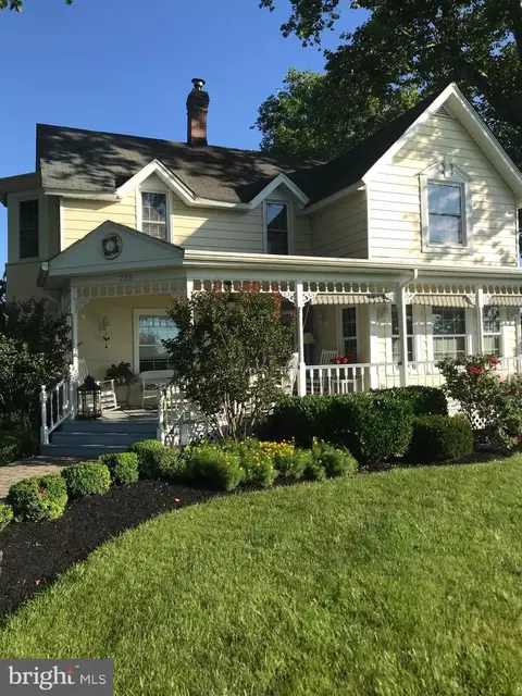 235 Pine Rd, Hammonton, NJ 08037