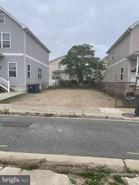 113 N Congress Ave, Atlantic City, NJ 08401