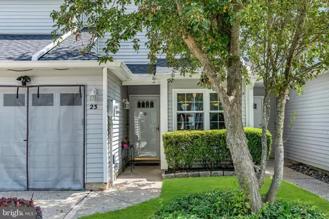 23 Heather Croft #23, Egg Harbor Township, NJ 08234