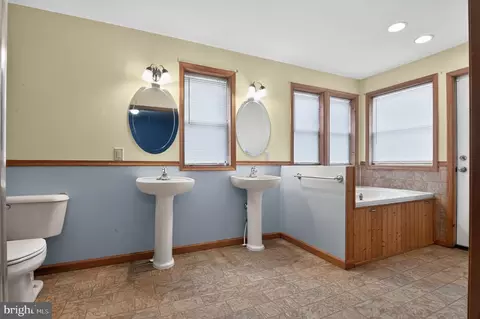 Bath - 112 E Atlantic Ave, Minotola, NJ 08341 photo 2 of 3