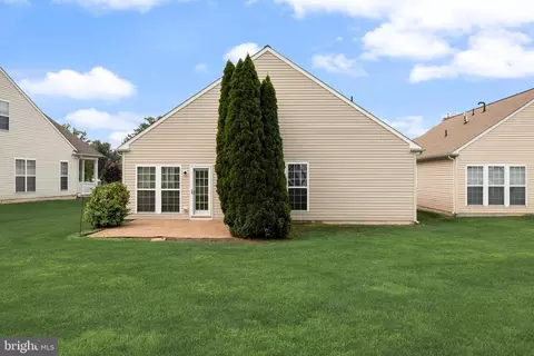 Exterior - 3 Alexander Dr, Hammonton, NJ 08037 photo 4 of 8