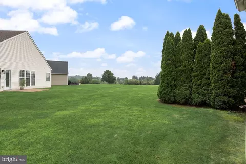 Exterior - 3 Alexander Dr, Hammonton, NJ 08037 photo 5 of 8