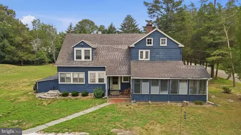 224 Riverside Dr, Port Republic, NJ 08241