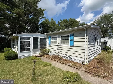 166 Country Ln, Buena, NJ 08310