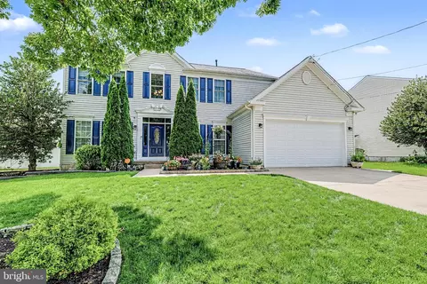 113 Delaware Ave, Egg Harbor Township, NJ 08234