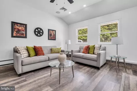 Living - 617 Pitney Rd, Absecon, NJ 08201 photo 2 of 2