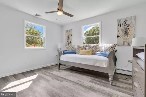 Bedroom - 617 Pitney Rd, Absecon, NJ 08201 photo 2 of 4