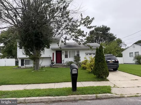 717 New Maple Rd, Pleasantville, NJ 08232