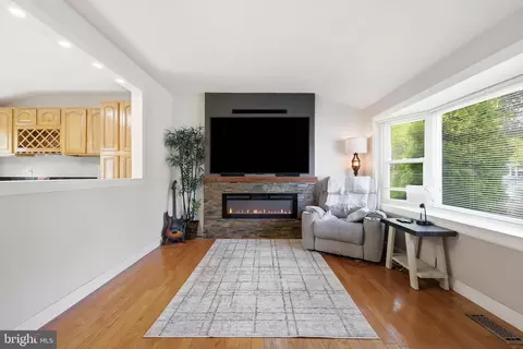 Living - 332 E Harrison Ave, Galloway, NJ 08205 photo 1 of 2
