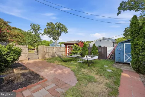 Exterior - 332 E Harrison Ave, Galloway, NJ 08205 photo 4 of 9