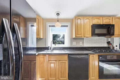 Kitchen - 332 E Harrison Ave, Galloway, NJ 08205 photo 2 of 4