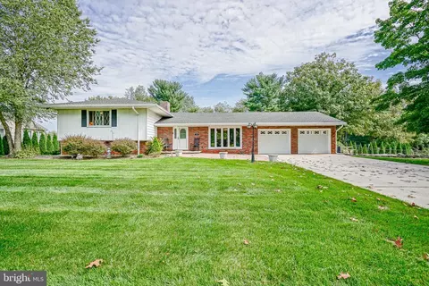 113 Belvedere Ave, Vineland, NJ 08360