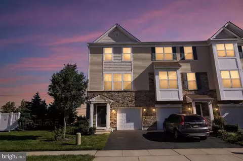 160 Dunlin Ln, Pleasantville, NJ 08232