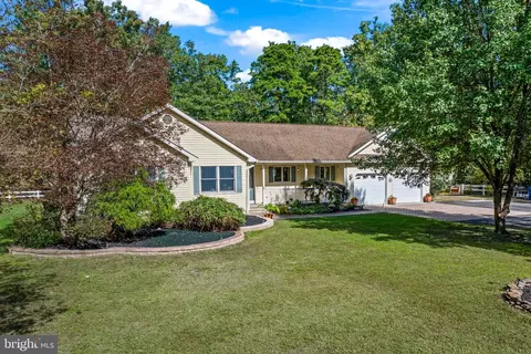 321 Weymouth Rd, Buena, NJ 08310