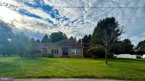 104 Mattera Dr, Minotola, NJ 08341