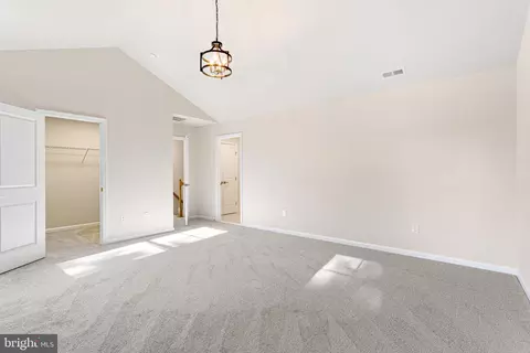 Bedroom - 92 Main Rd, Hammonton, NJ 08037 photo 2 of 6