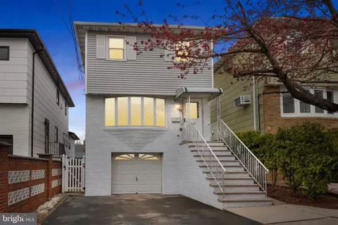 180 Albert St, North Arlington, NJ 07031