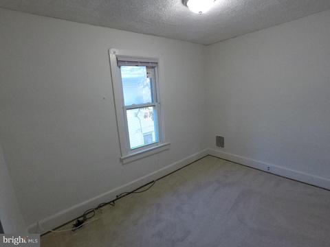 155 E Washington St, Riverside, NJ 08075 photo 8