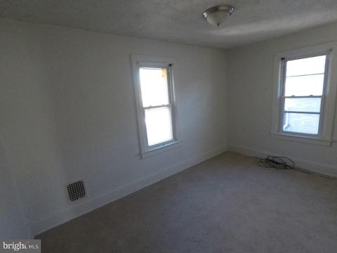 155 E Washington St, Riverside, NJ 08075 photo 7