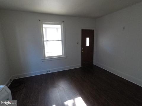 155 E Washington St, Riverside, NJ 08075 photo 5