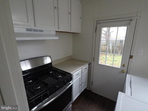 155 E Washington St, Riverside, NJ 08075 photo 3