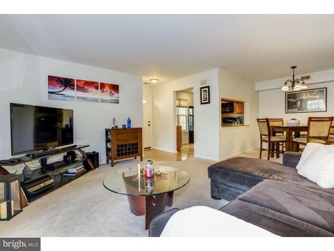 2001 Sutton Pl # A, Mount Laurel, NJ 08054 photo 6