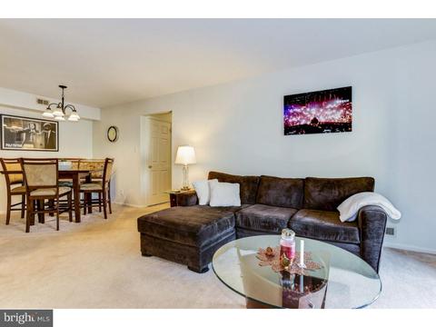 2001 Sutton Pl # A, Mount Laurel, NJ 08054 photo 7