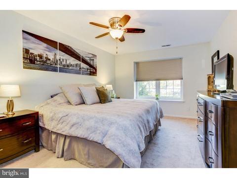 2001 Sutton Pl # A, Mount Laurel, NJ 08054 photo 17
