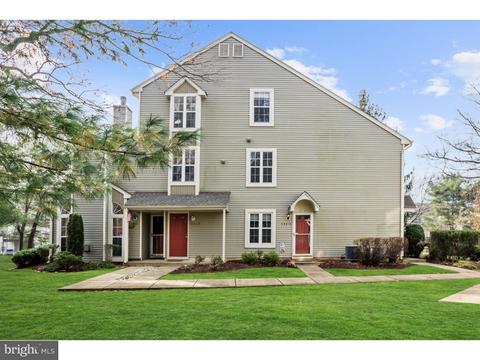 2001 Sutton Pl # A, Mount Laurel, NJ 08054 photo 1