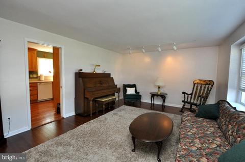 56 Cornell Dr, Delran, NJ 08075 photo 4