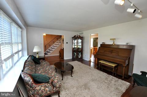 56 Cornell Dr, Delran, NJ 08075 photo 5