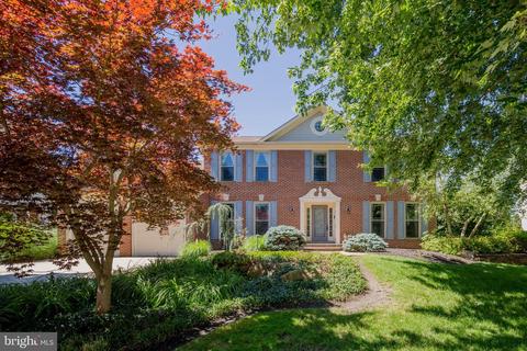 9 Byron Dr, Mount Laurel, NJ 08054 photo 2