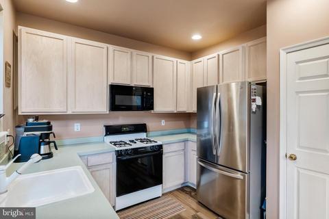 48 Threadleaf Ter, Burlington, NJ 08016 photo 15