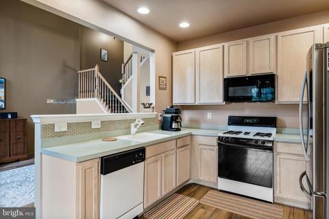 48 Threadleaf Ter, Burlington, NJ 08016 photo 17