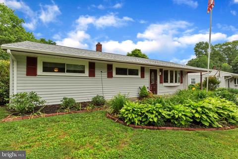 325 Cedar Ln, Mount Laurel, NJ 08054 photo 3
