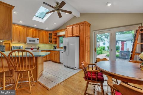 325 Cedar Ln, Mount Laurel, NJ 08054 photo 10